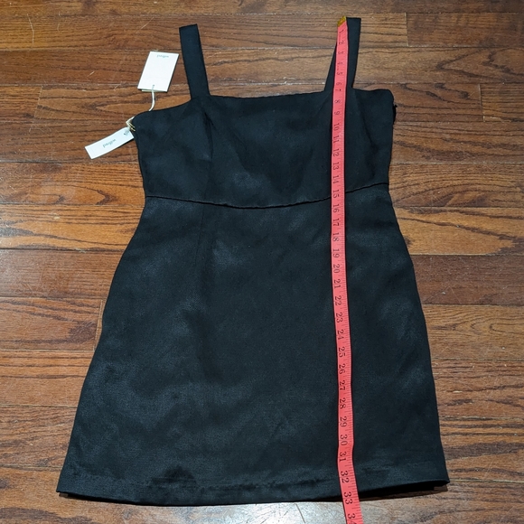 BNWT Aritizia Wilfred Rosemond Dress - black - size 6 - Picture 6 of 13
